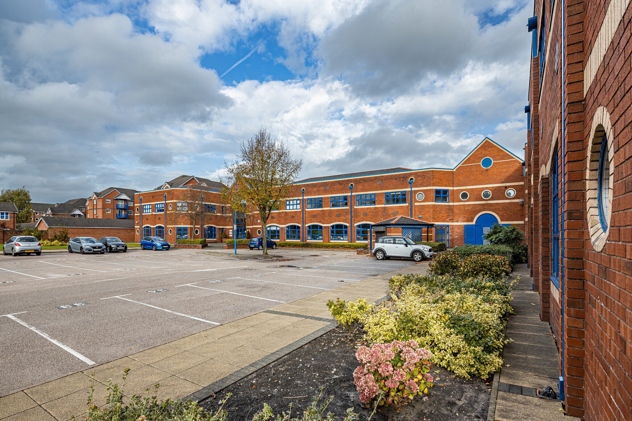 Navigation-Way-Preston-LAN-Building-Photo-7-LargeHighDefinition